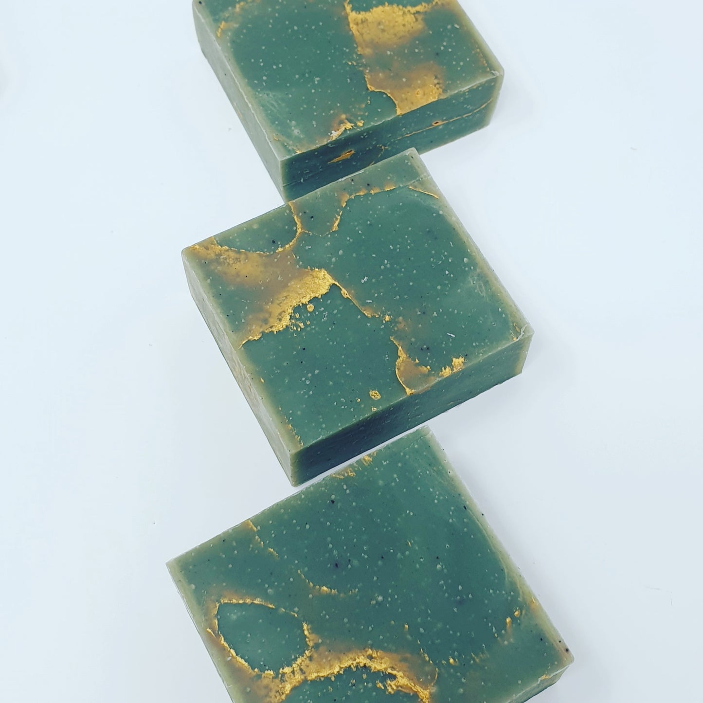 UNDERWATER LOVE #41 Rosmarin-Zedern-Zypressen-Seife mit Kakaobutter, beduftet, 110 g