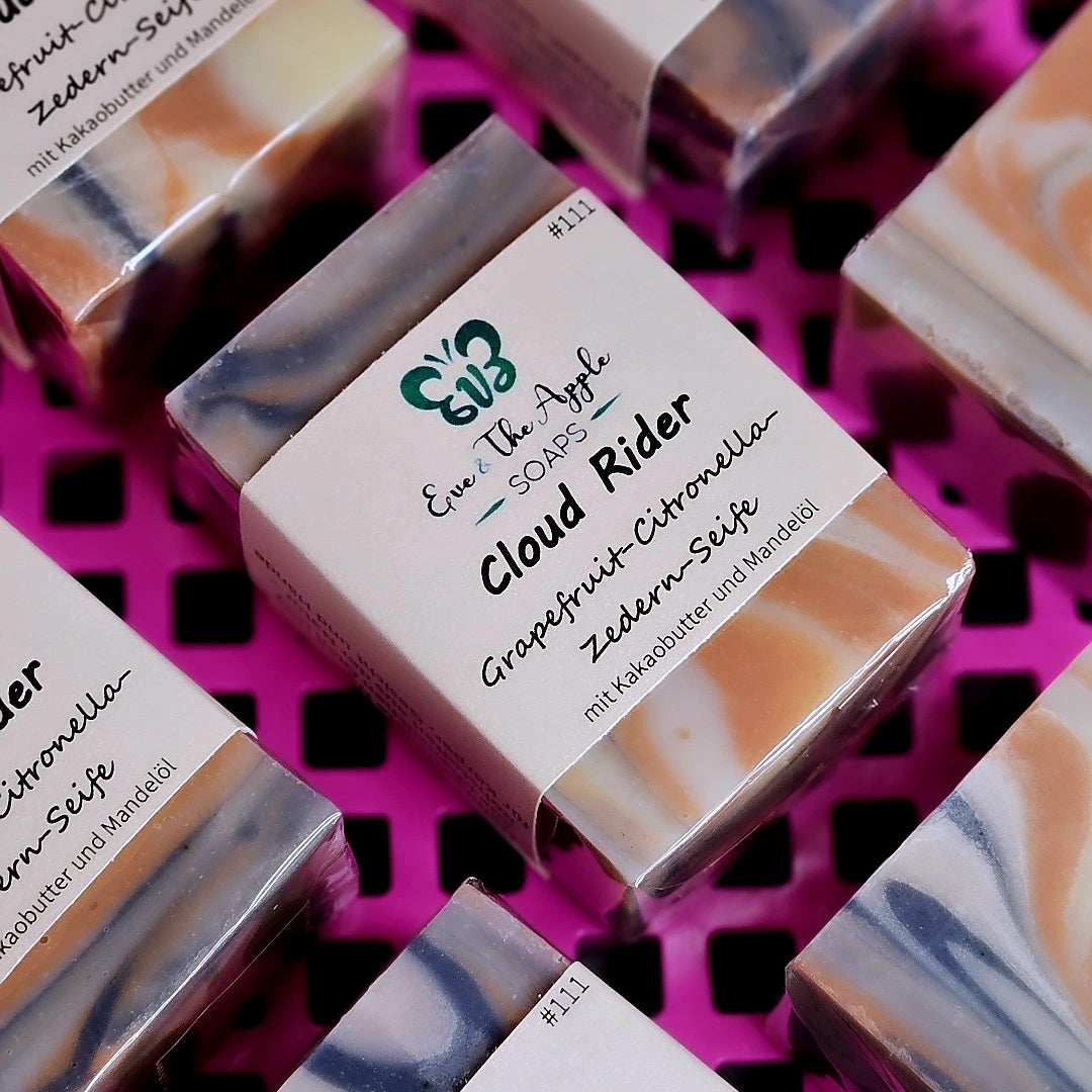 CLOUD RIDER #111 Grapefruit-Citronella-Zedern-Seife ART SOAP mit Kakaobutter und Mandelöl, beduftet, 140 g