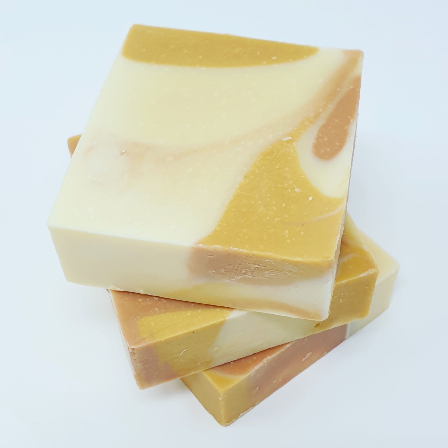 HAPPY BLUSH #3 Süßorangen-Litsea-Seife mit Kakaobutter und Mandelöl, beduftet, 130 g