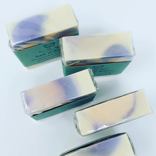 SCENT OF SUMMER #21 Lemongras-Speicklavendel-Seife mit Kakaobutter und Mandelöl, beduftet, 130 g