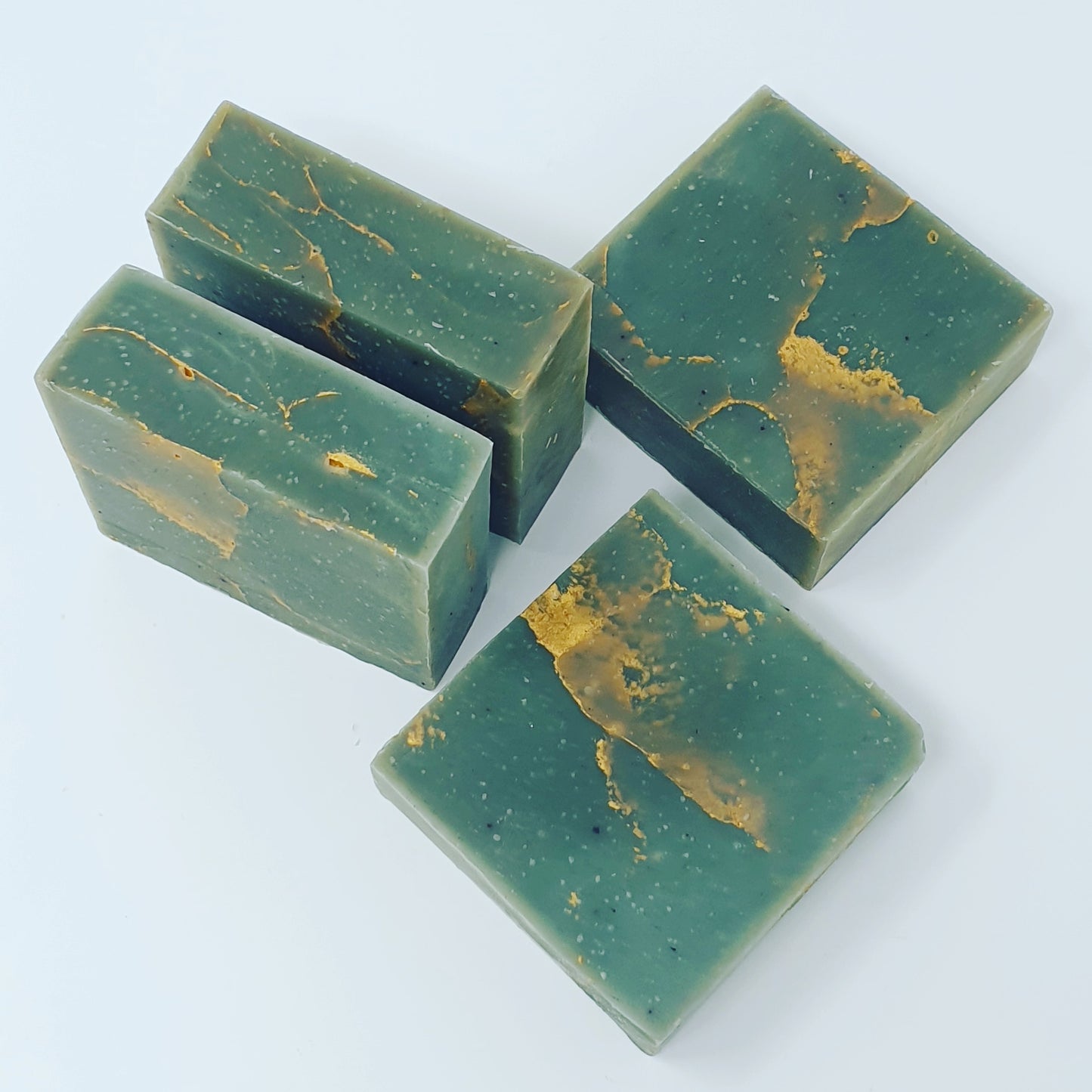 UNDERWATER LOVE #41 Rosmarin-Zedern-Zypressen-Seife mit Kakaobutter, beduftet, 110 g