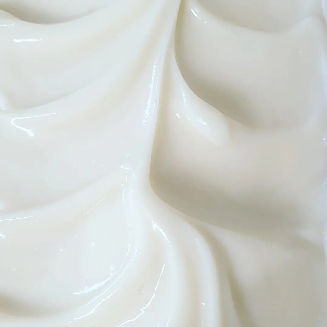 PUREST SHEA BUTTER #47 Reine Sheabutterseife mit unraffinierter Bio-Karitébutter, 120 g